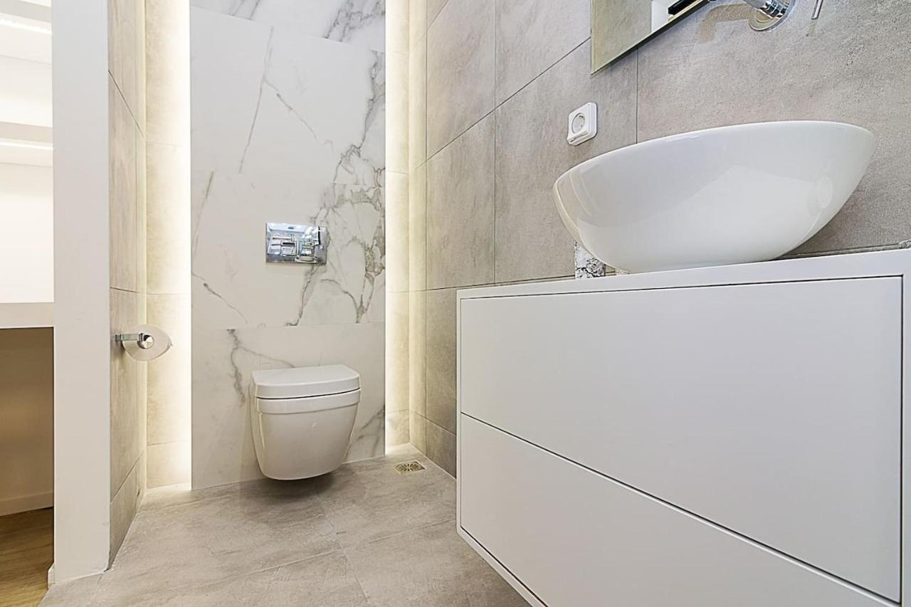 Ferienwohnung Brand New Flat For 4 Ppl Next To Syntagma Sq. Athen Exterior foto