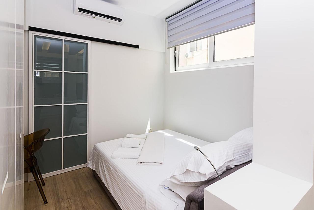 Ferienwohnung Brand New Flat For 4 Ppl Next To Syntagma Sq. Athen Exterior foto